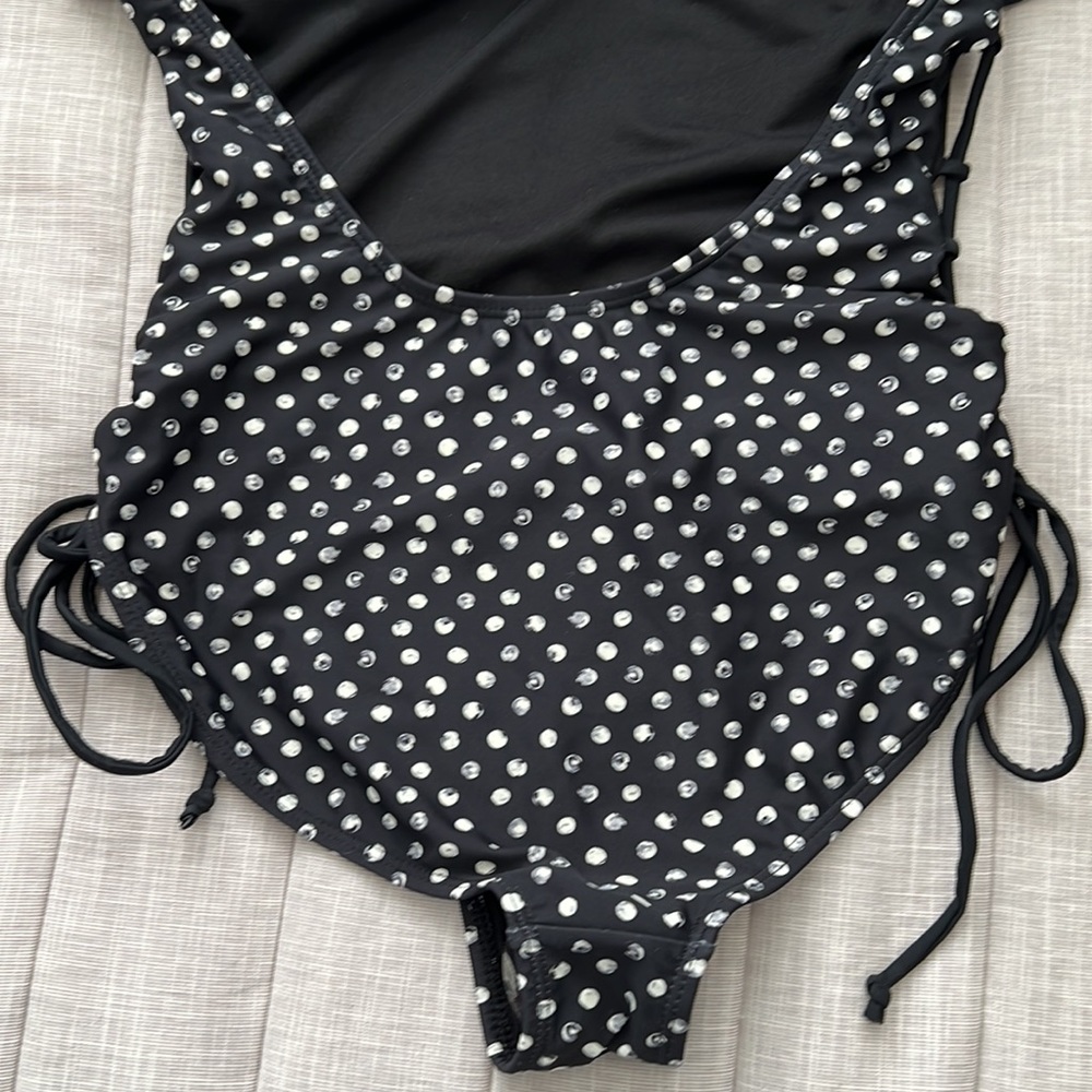 NEW‼️Rachel Roy Classic Black/White Polka Side Lace Up Swimsuit Size M - Picture 16 of 16